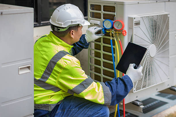 Professional Hvac technician working in Athens, IL